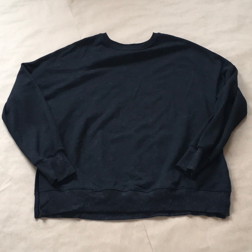 Shewin Women’s Sweatshirt - Black - Large